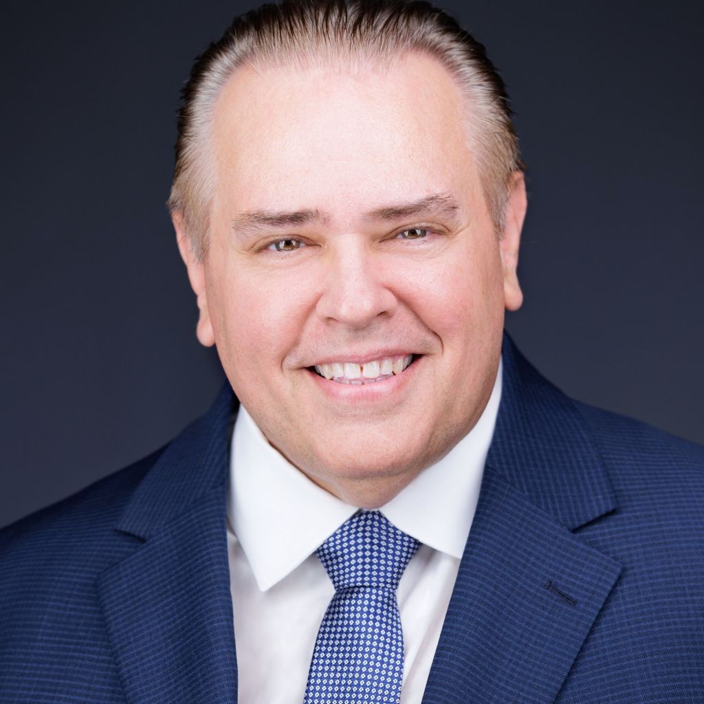 Glen Oaks’ Newton Receives PTK Paragon Award